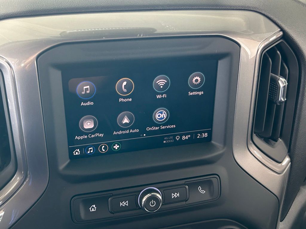 New 2026 Summit White Chevrolet Work Truck image 41