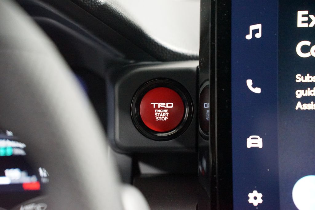 Thumbnail: 2025 Toyota Tacoma - 18