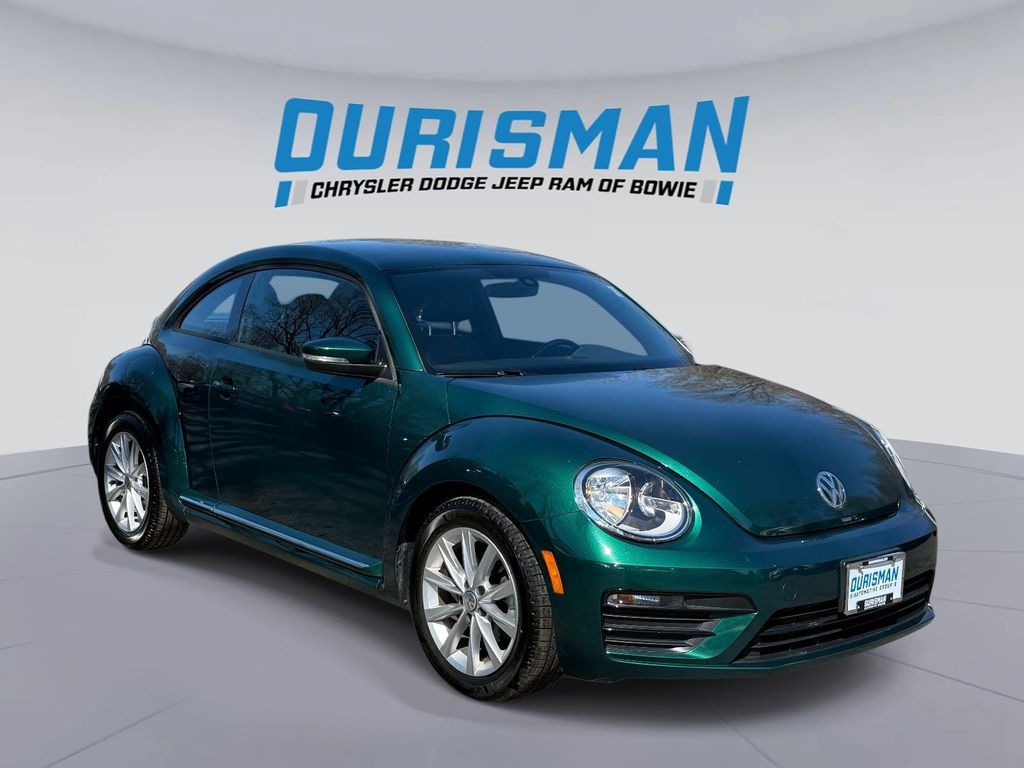 2018 Volkswagen Beetle 2.0T Coast Hatchback FWD