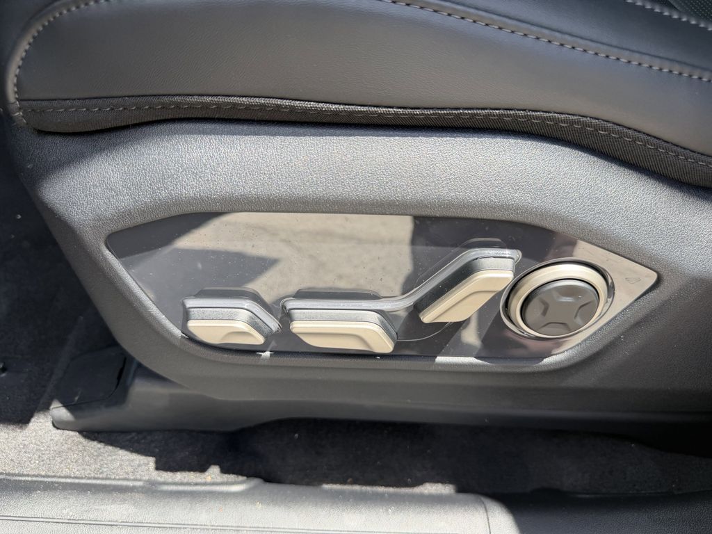 new 2027 Kia Telluride Hybrid car, priced at $52,205