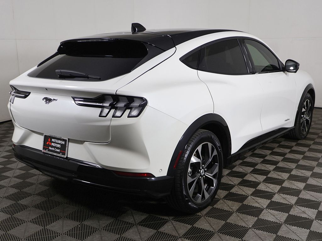 Used 2023 White Ford Premium image 12