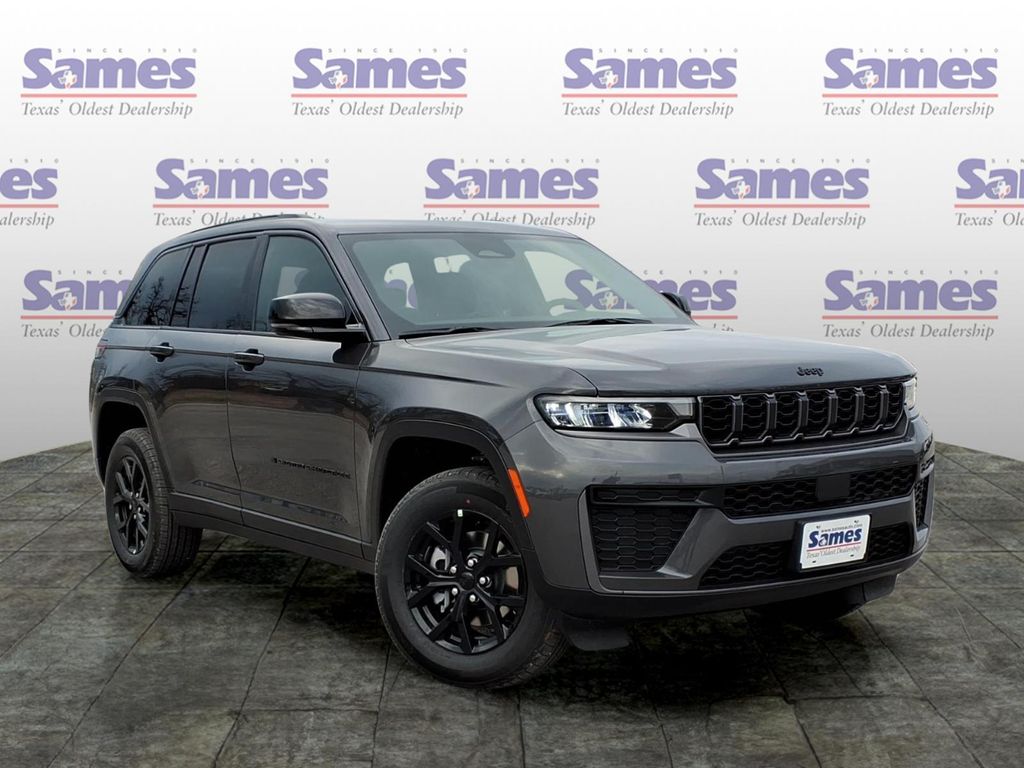 2026 Jeep Grand Cherokee Laredo