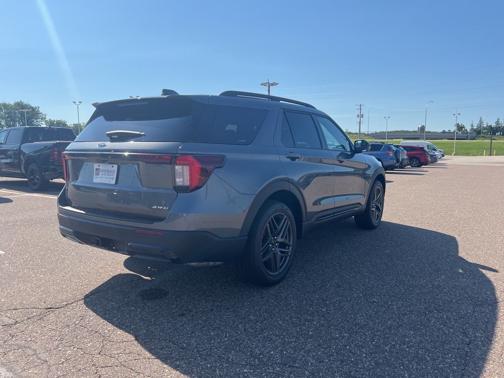 2025 Ford Explorer