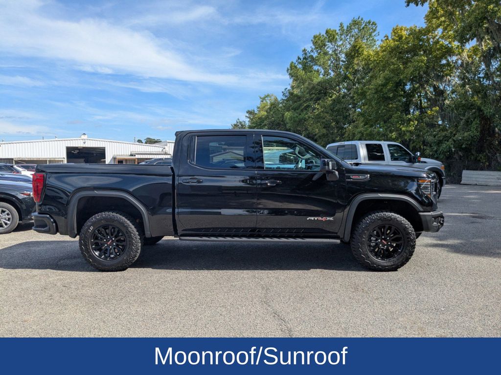 2023 GMC Sierra 1500 AT4X
