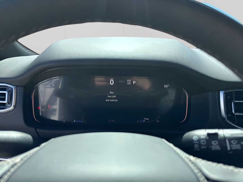 New 2026 White/off-white Jeep Summit image 34