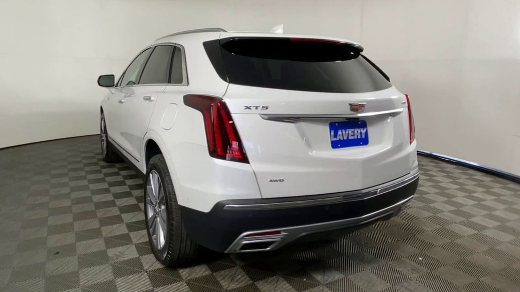 2025 Cadillac XT5 Premium Luxury 7