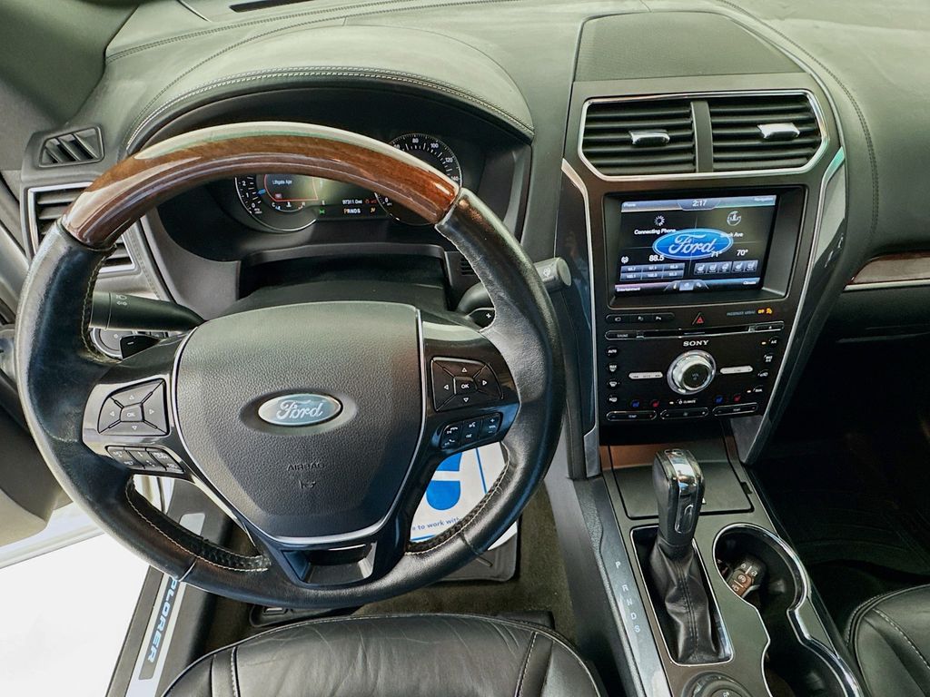 Used Car 2016 Ford Explorer  Platinum For Sale Under $20,000 In Austin, Texas