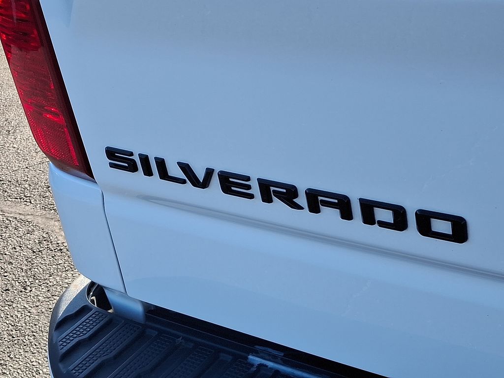 Thumbnail: 2025 Chevrolet Silverado 1500 - 30