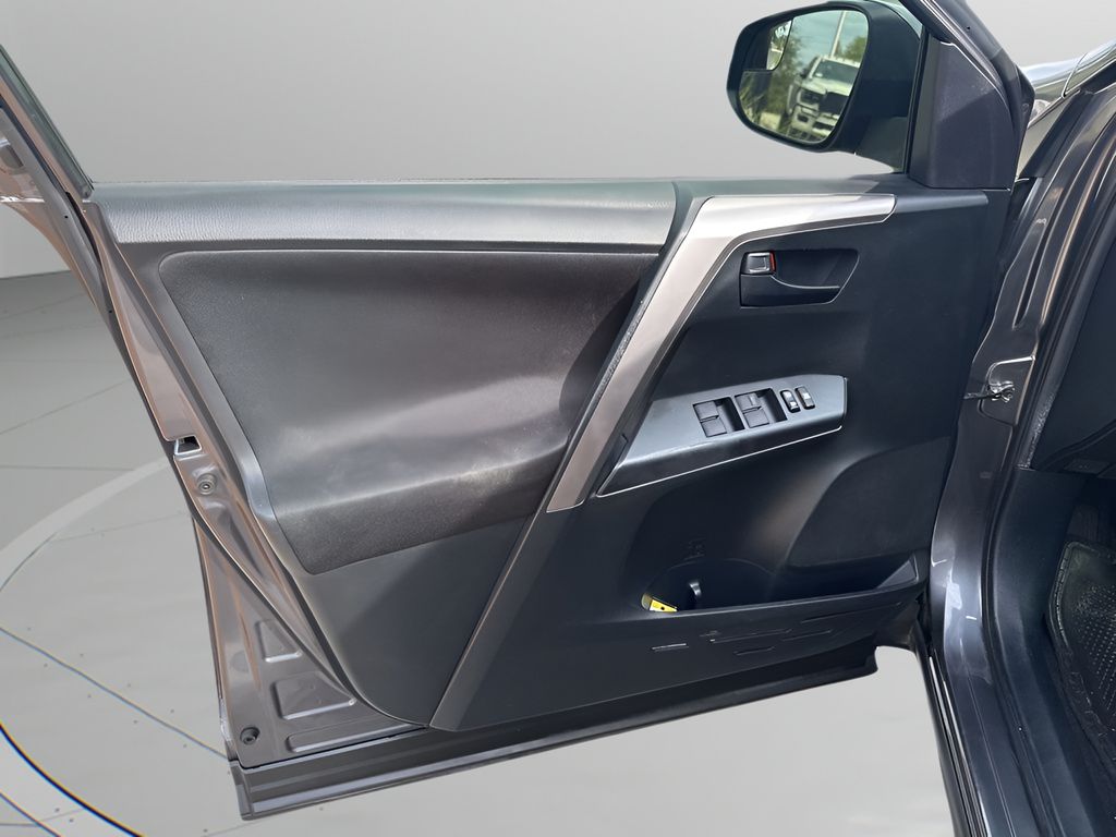 Used Car 2017 Toyota Rav4  Le For Sale Under $20,000 In Austin, Texas