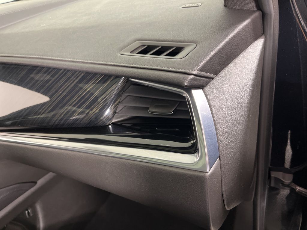 Thumbnail: 2020 Cadillac XT6 - 22