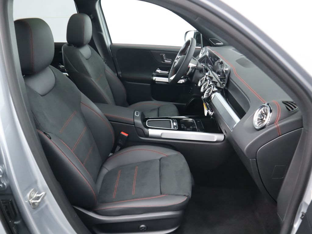 2024 Mercedes-Benz EQB 250+ 21