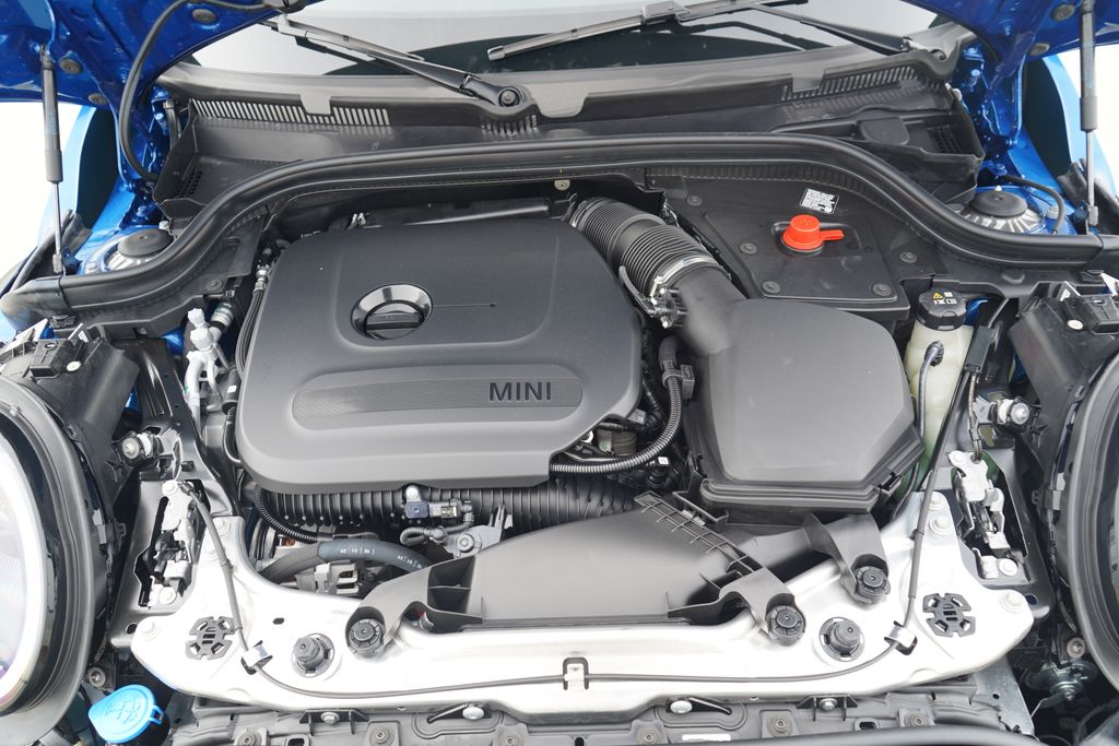 Thumbnail: 2026 MINI Cooper - 12