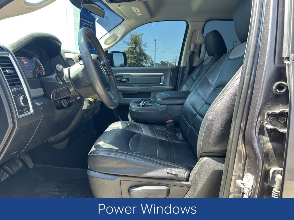 2019 Ram 1500 Classic SLT