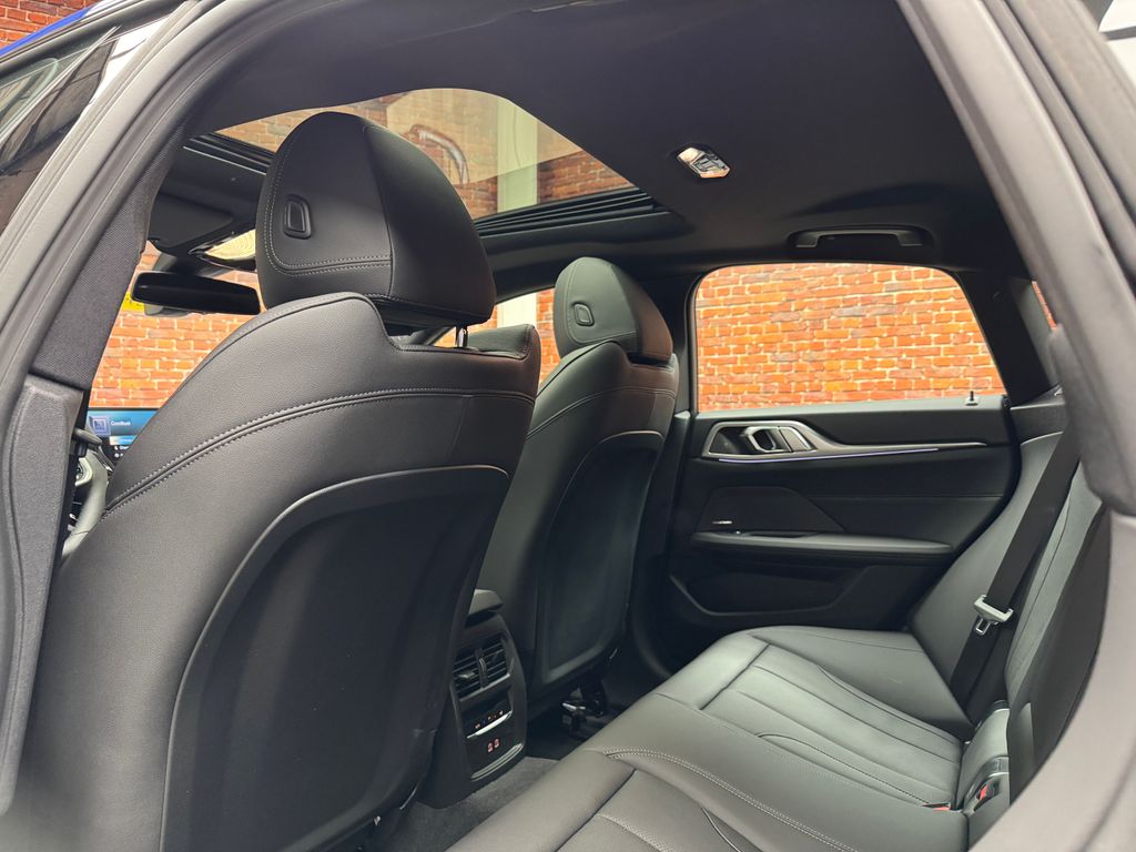 New 2026 Blue BMW xDrive40 image 3