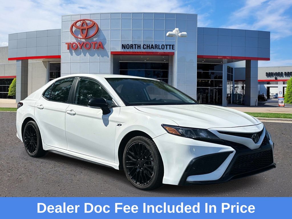 Ice Cap 2023 Toyota Camry Sedan Front-Wheel Drive 8-Speed Automatic