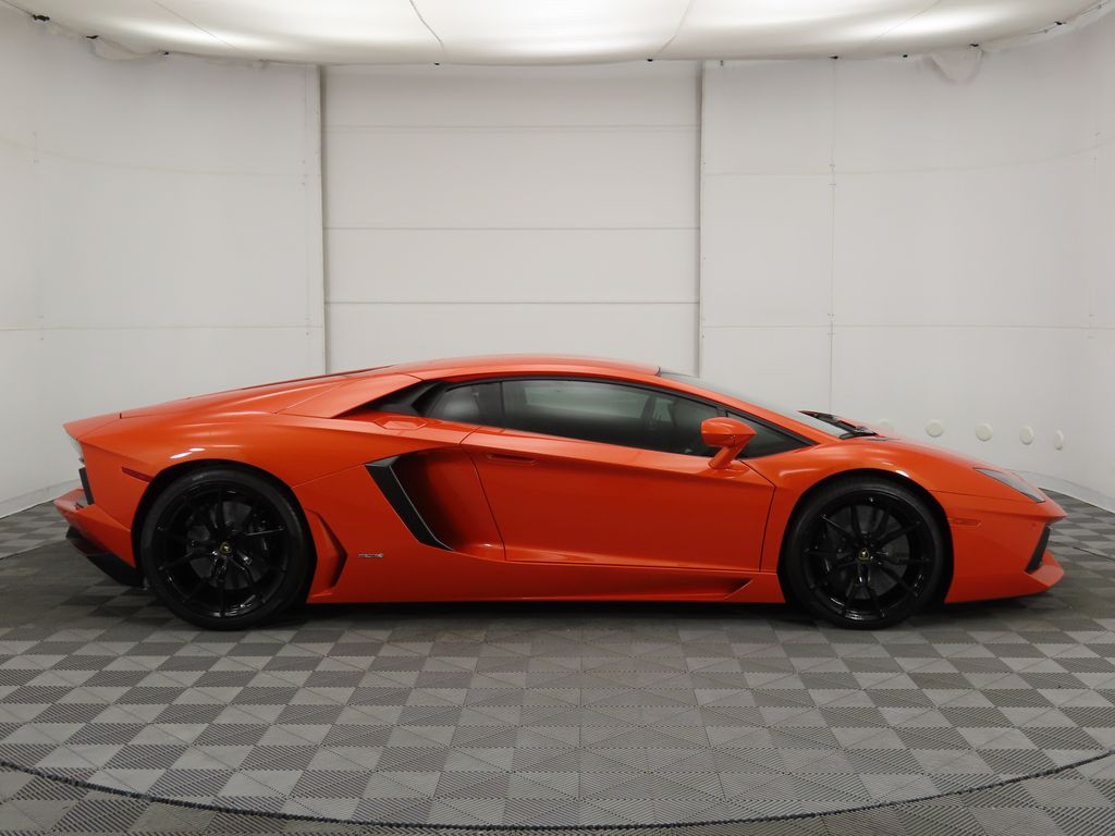 2013 Lamborghini Aventador LP700 4