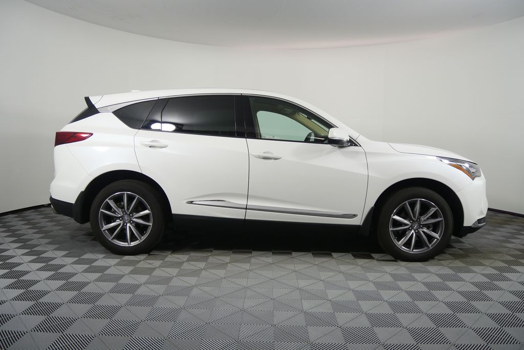 Thumbnail: 2023 Acura RDX - 2