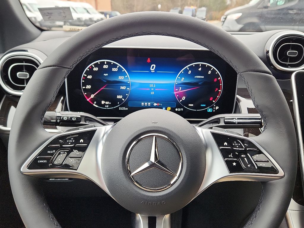 Thumbnail: 2026 Mercedes-Benz GLC - 13