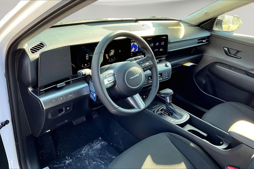 New 2026 White Hyundai SEL Sport image 7