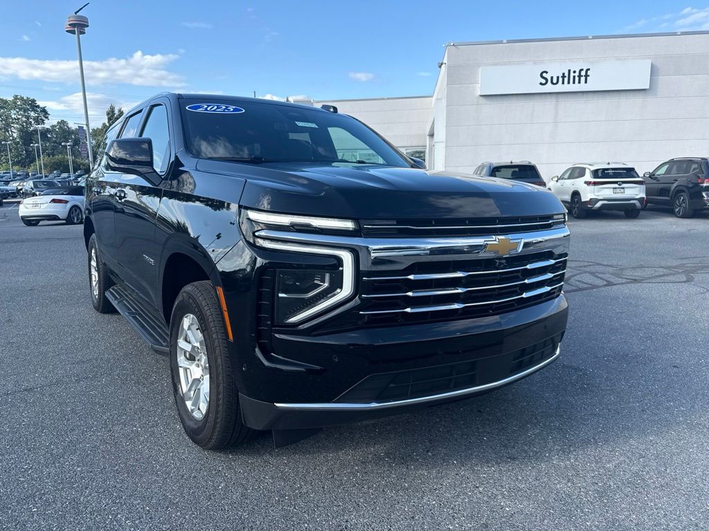 2025 Chevrolet Tahoe LT Black at Grove City Ford
