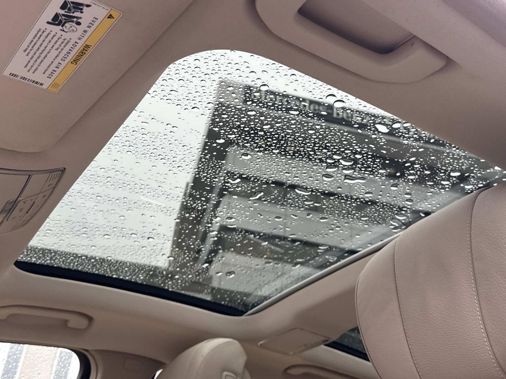 Thumbnail: 2016 Mercedes-Benz S-Class - 32