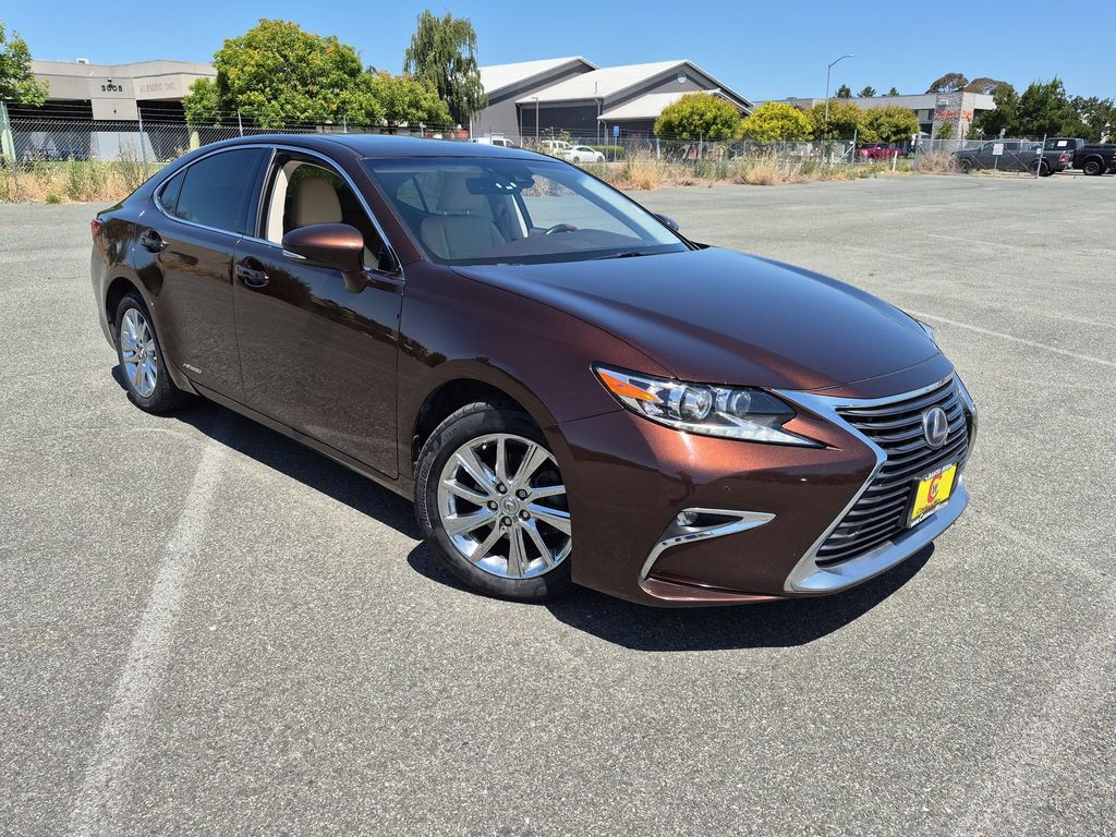 2017 Lexus ES Hybrid 300h FWD