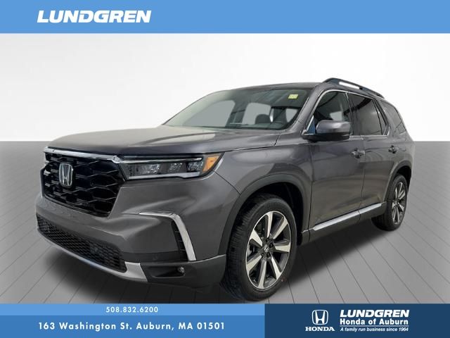 2025 Honda Pilot Touring's photo