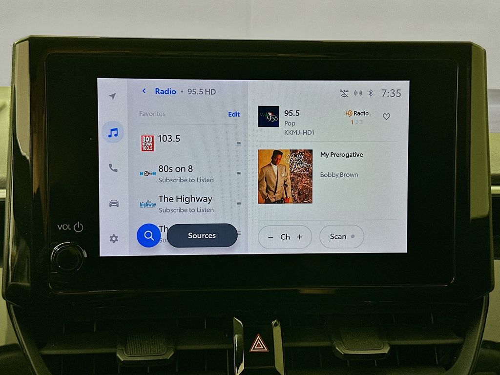 Thumbnail: 2023 Toyota Corolla - 14