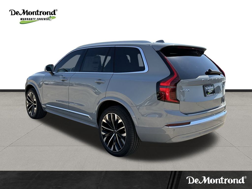 New 2026 Vapour Grey Volvo B6 Plus 7-Seater image 7