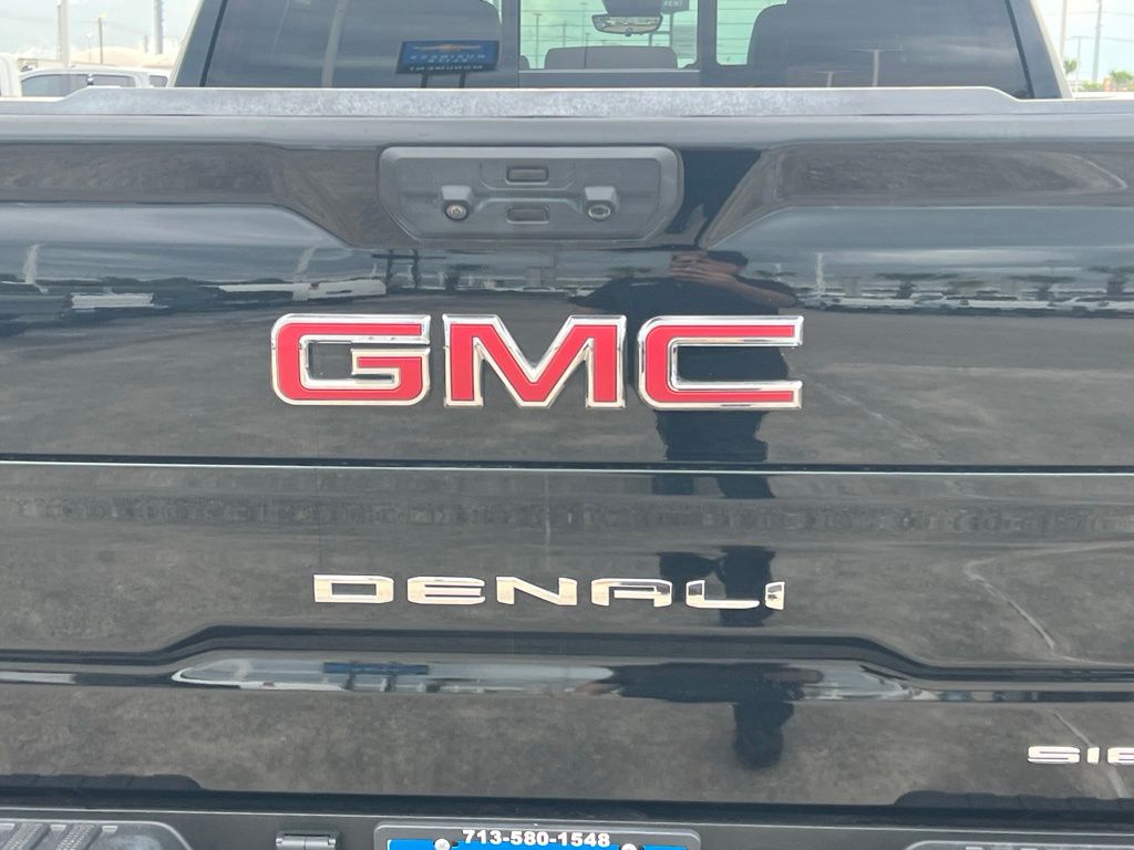 2023 GMC Sierra 1500 Denali - 9