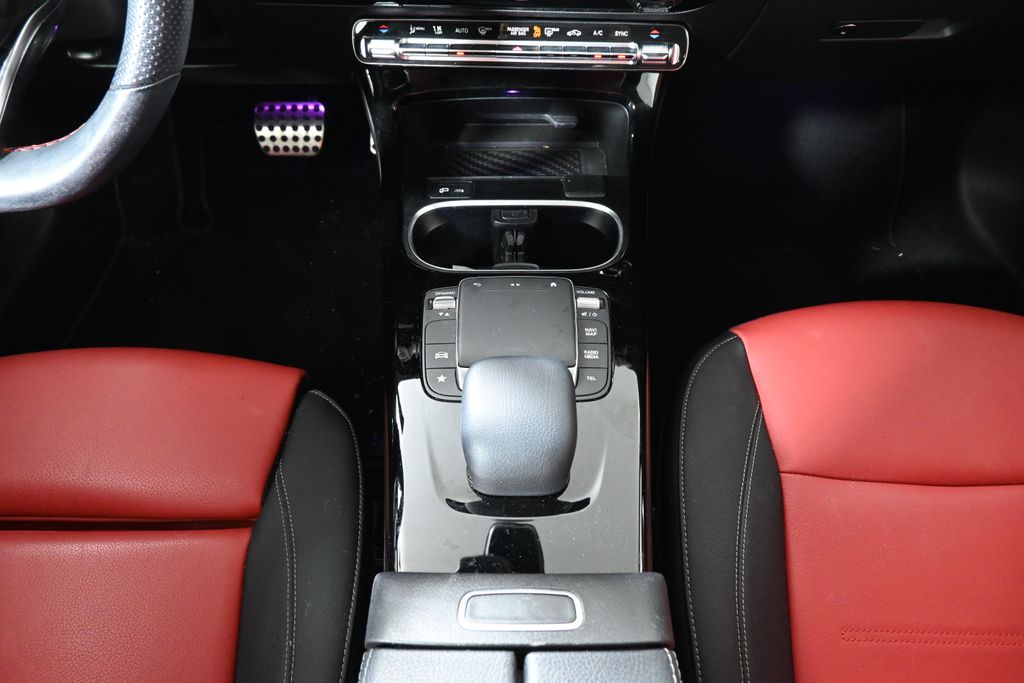 Thumbnail: 2022 Mercedes-Benz CLA - 24