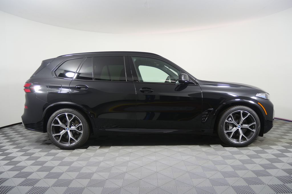 Thumbnail: 2026 BMW X5 - 3