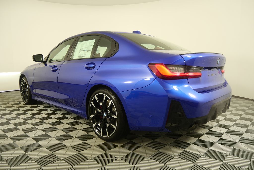 Thumbnail: 2026 BMW 3 Series - 5