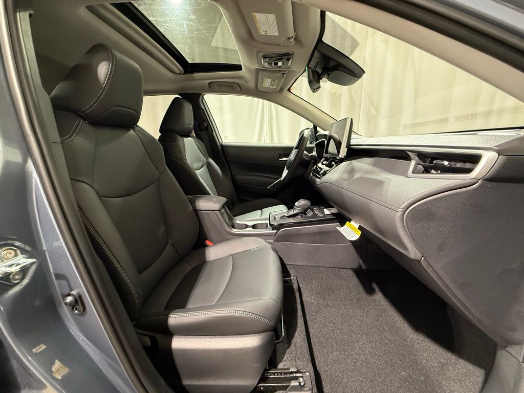 Thumbnail: 2026 Toyota Corolla Cross - 23