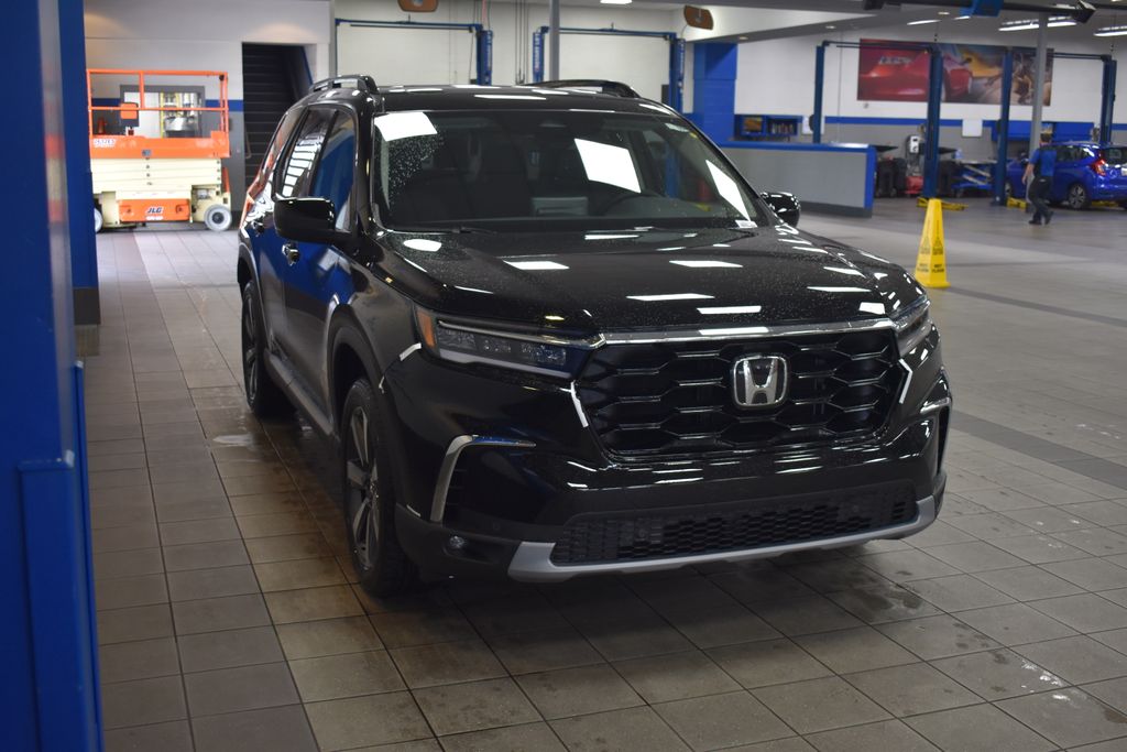 Thumbnail: 2025 Honda Pilot - 3