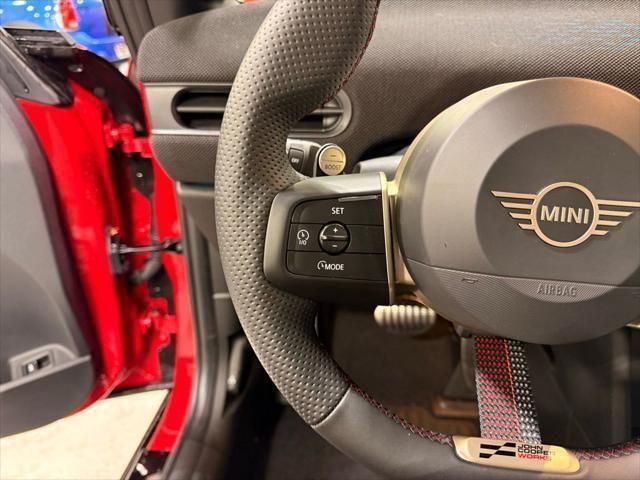 Thumbnail: 2026 MINI Cooper - 13