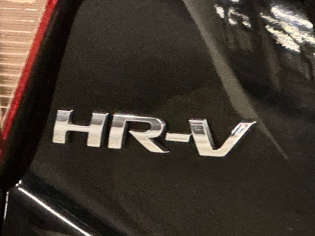 2016 Honda HR-V EX-L 31