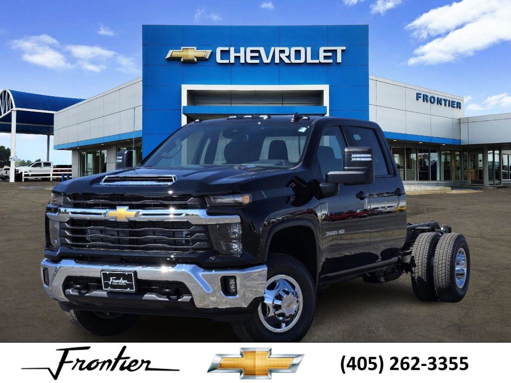 2025 Chevrolet Silverado 3500HD LT 1