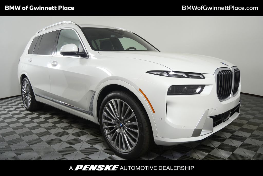Thumbnail: 2027 BMW X7 - 1