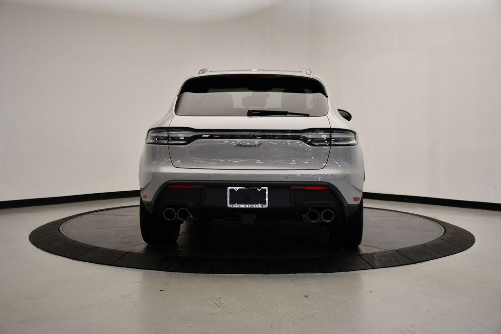 Thumbnail: 2026 Porsche Macan - 6