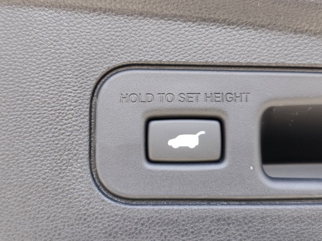 new 2026 Acura MDX car, priced at $68,950