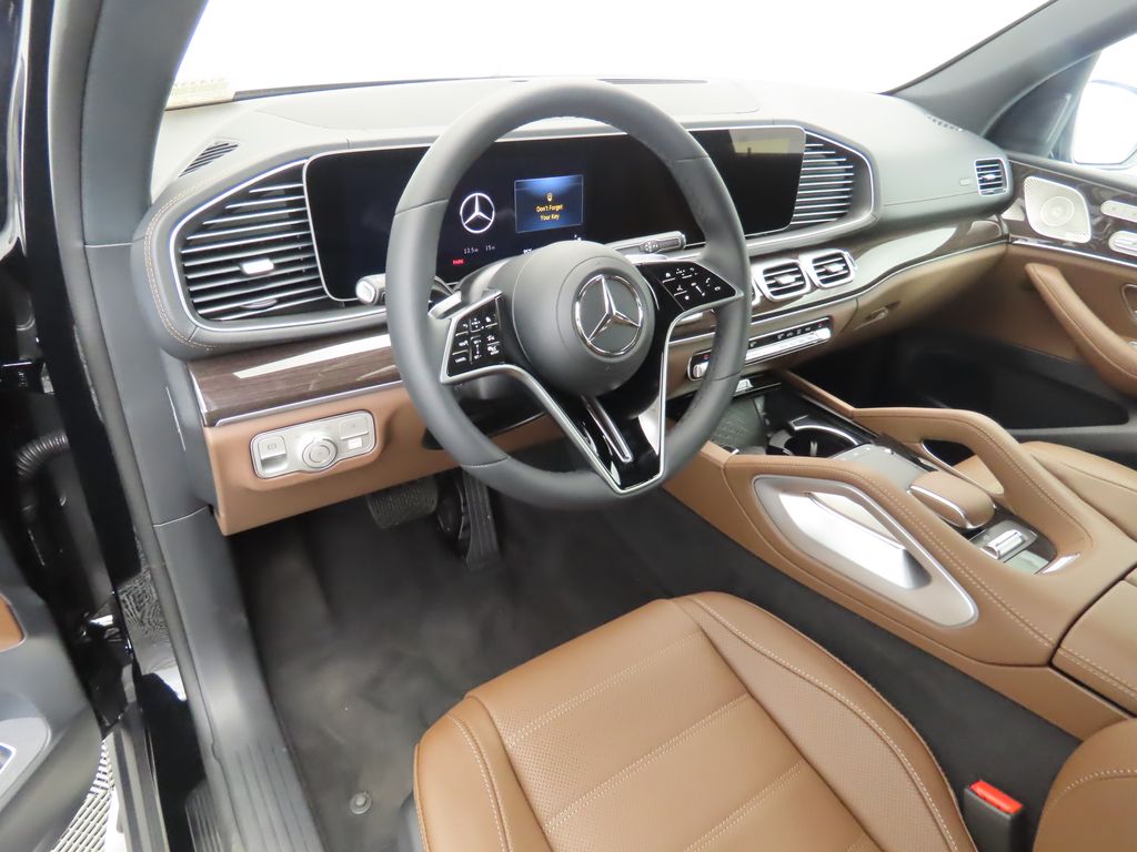 Thumbnail: 2025 Mercedes-Benz GLS - 10