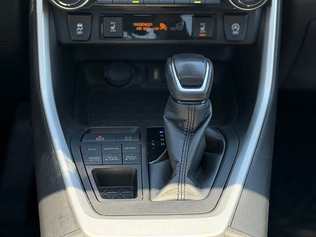 Used 2020 Toyota RAV4 SUV