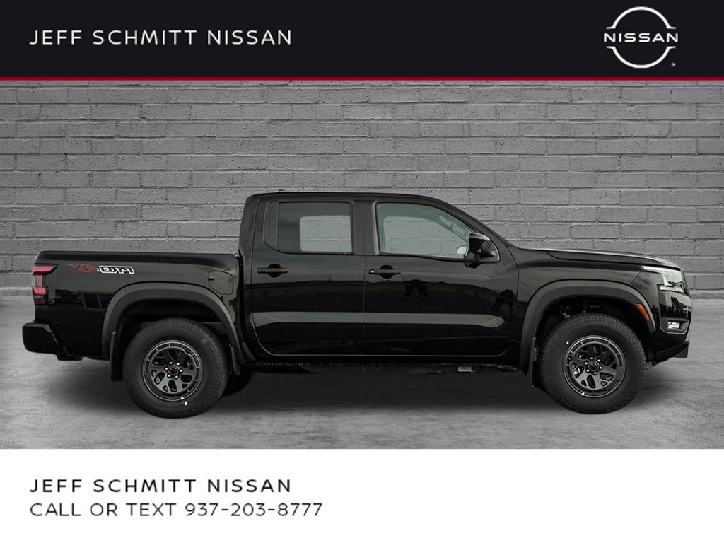 Super Black 2026 Nissan Frontier Pickup Truck Four-Wheel Drive 9-Speed Automatic Overdrive