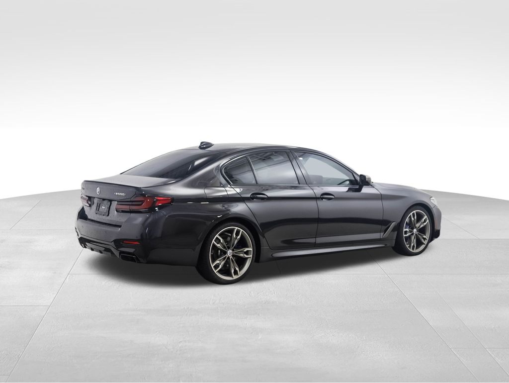 Thumbnail: 2023 BMW 5 Series - 5