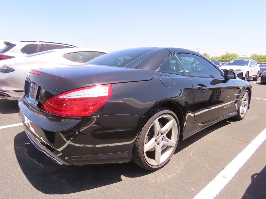 Thumbnail: 2015 Mercedes-Benz SL-Class - 3