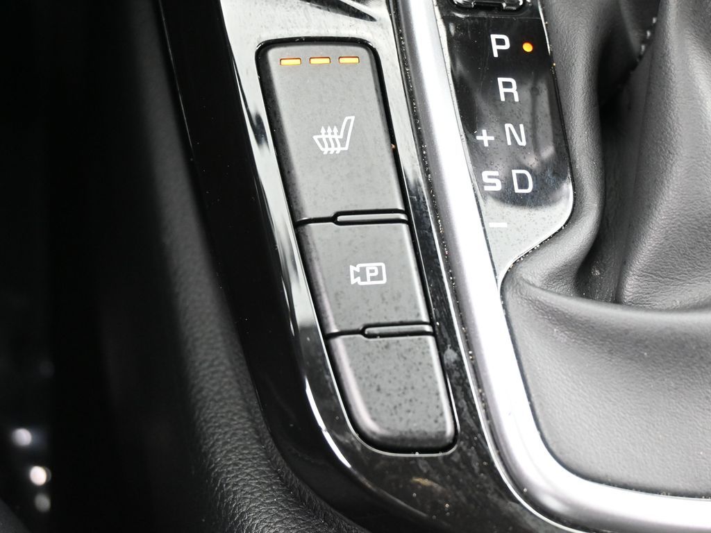 Used 2025 Steel Gray Kia EX image 22