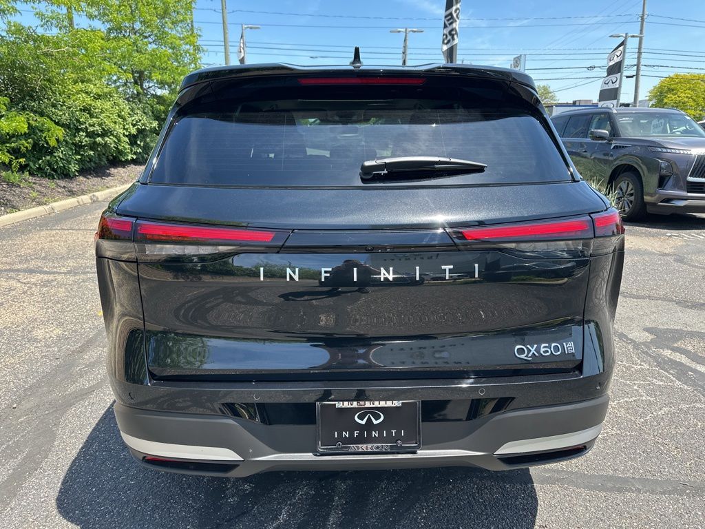 Photo 4 of 2027 INFINITI QX60 LUXE