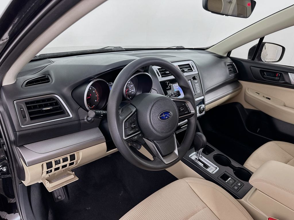 2018 Subaru Outback 2.5i 9
