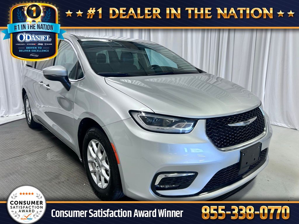 used 2023 Chrysler Pacifica car, priced at $24,127